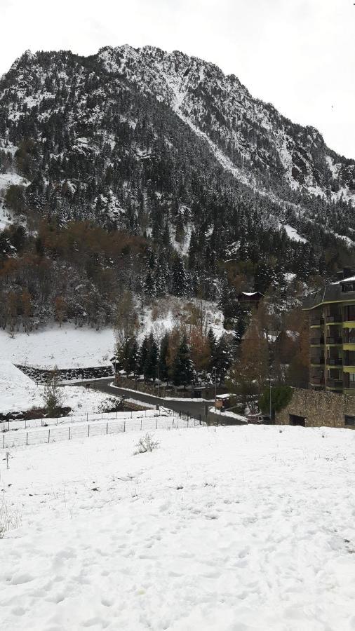 Comfortable Studio With Mountain View In Arinsal 40 M² + Ski Storage Zewnętrze zdjęcie
