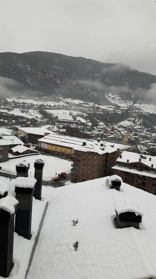 Comfortable Studio With Mountain View In Arinsal 40 M² + Ski Storage Zewnętrze zdjęcie