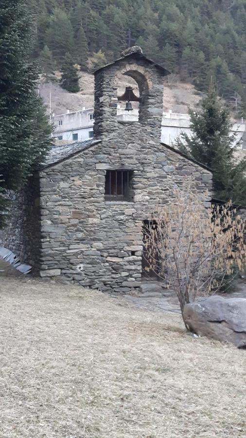 Comfortable Studio With Mountain View In Arinsal 40 M² + Ski Storage Zewnętrze zdjęcie