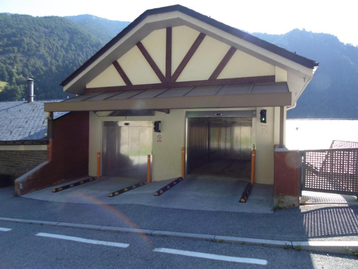 Comfortable Studio With Mountain View In Arinsal 40 M² + Ski Storage Zewnętrze zdjęcie